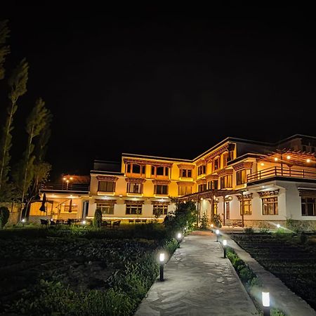 The Hunder Eco Villa Hundar Bagian luar foto