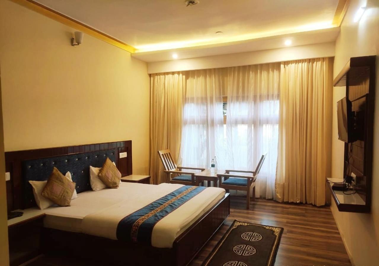 The Hunder Eco Villa Hundar Bagian luar foto