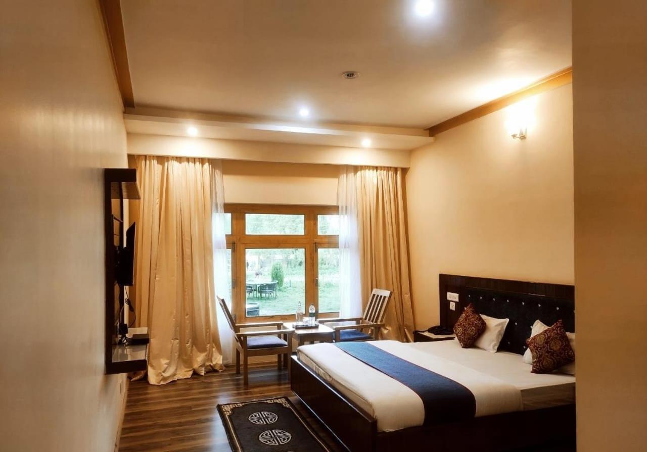 The Hunder Eco Villa Hundar Bagian luar foto