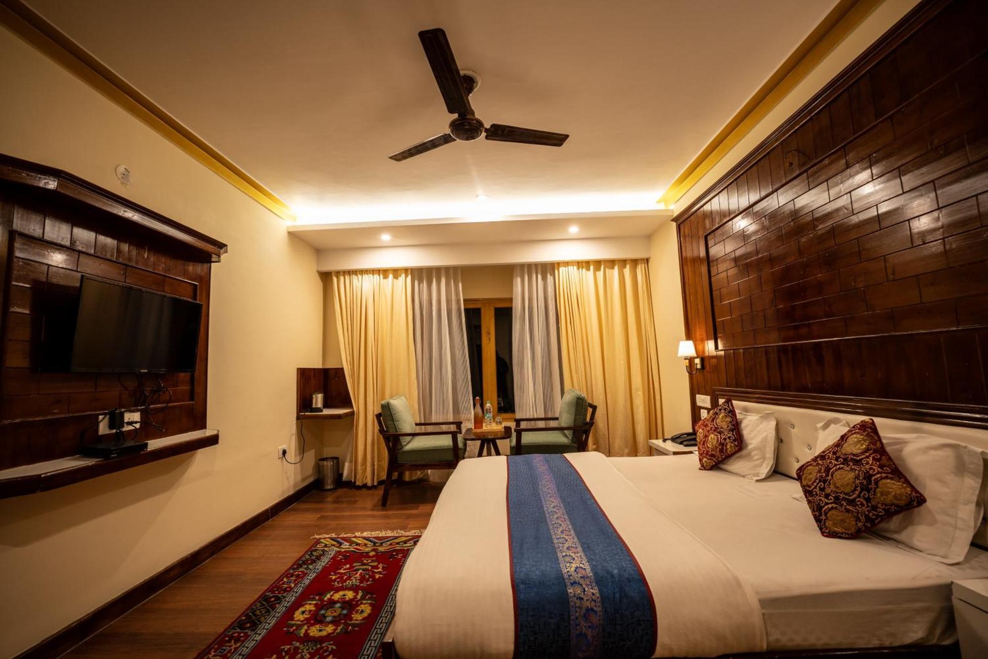 The Hunder Eco Villa Hundar Bagian luar foto